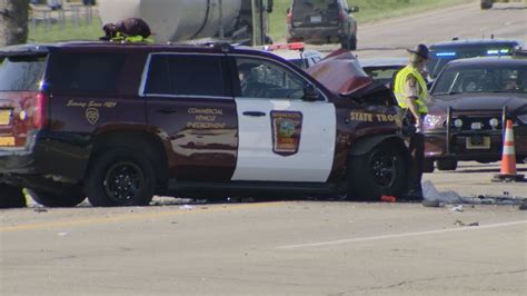 The <b>Minnesota State</b> <b>Patrol</b> report says a car with a 16. . Mn state patrol crash updates
